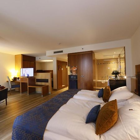 Favorite Parkhotel Mainz Bagian luar foto
