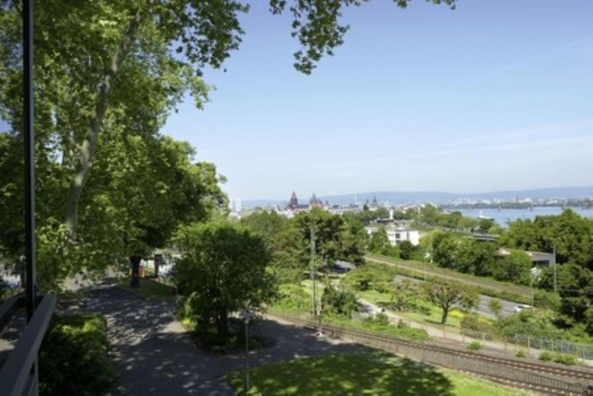 Favorite Parkhotel Mainz Bagian luar foto