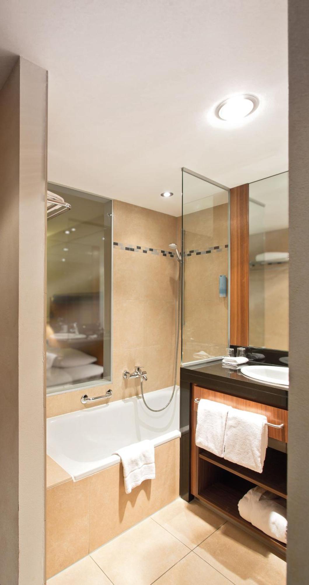 Favorite Parkhotel Mainz Ruang foto