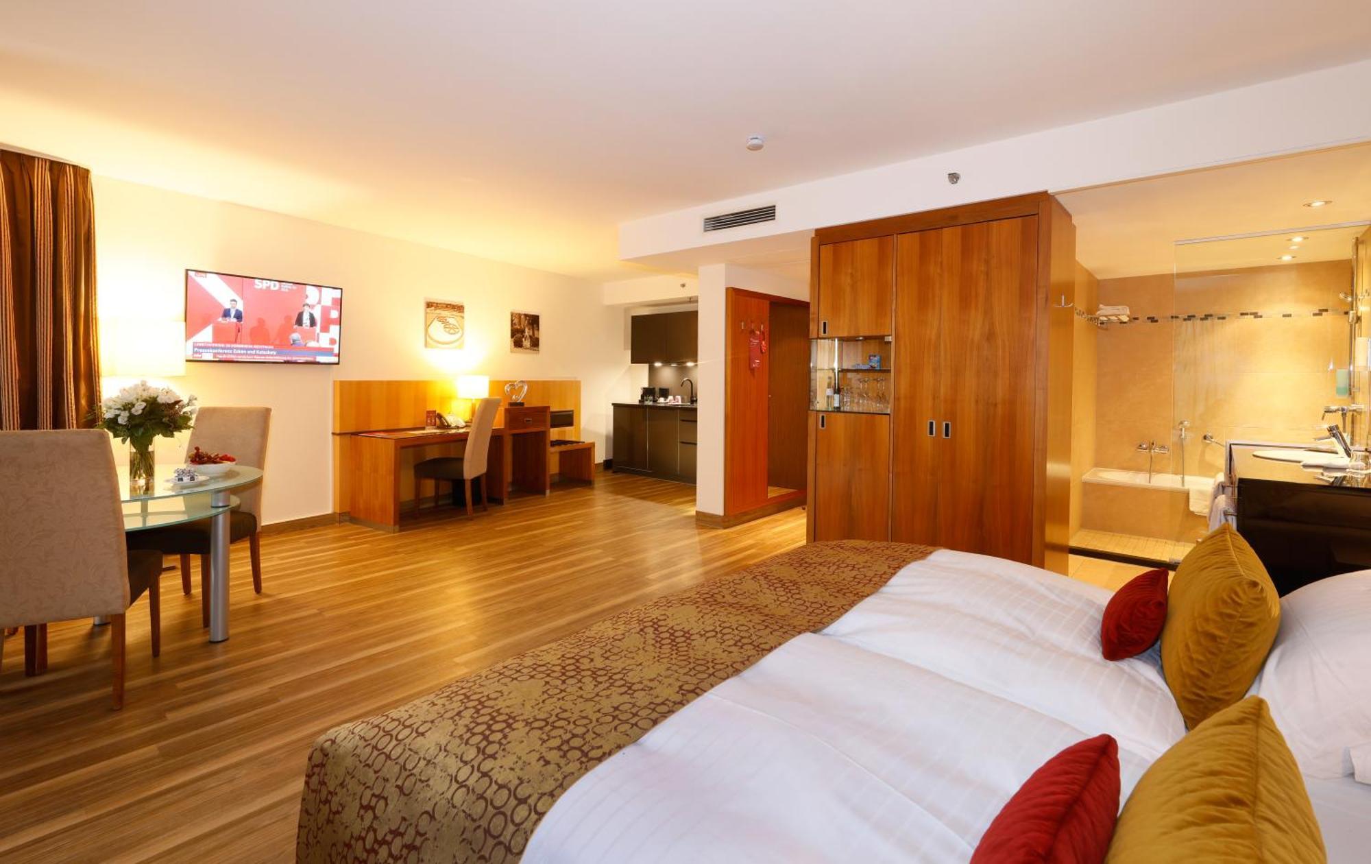 Favorite Parkhotel Mainz Bagian luar foto